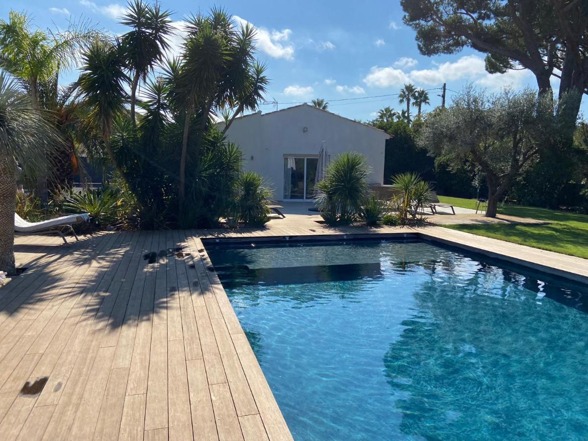 Le Mas De La Dame Saint-Tropez Eksteriør billede